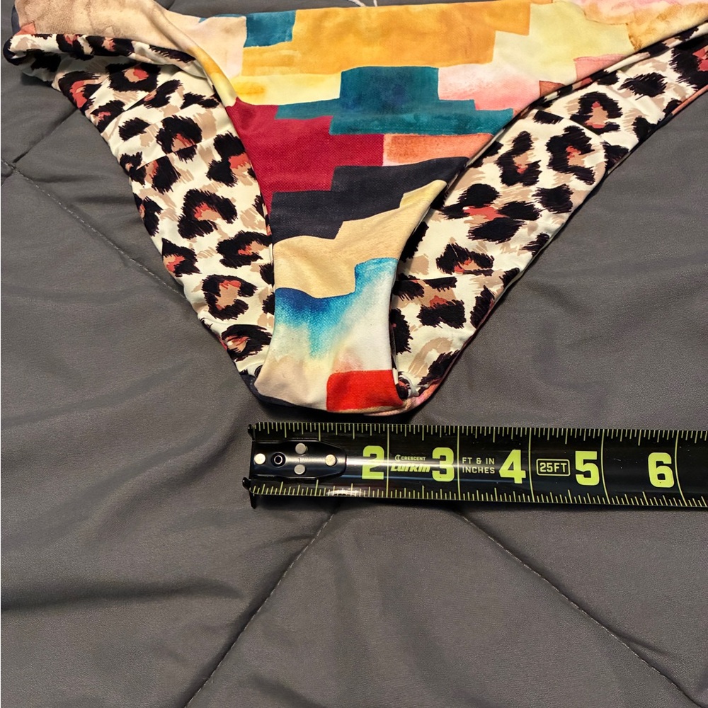 Billabong Reversible med coverage bikini bottom - Picture 9 of 10